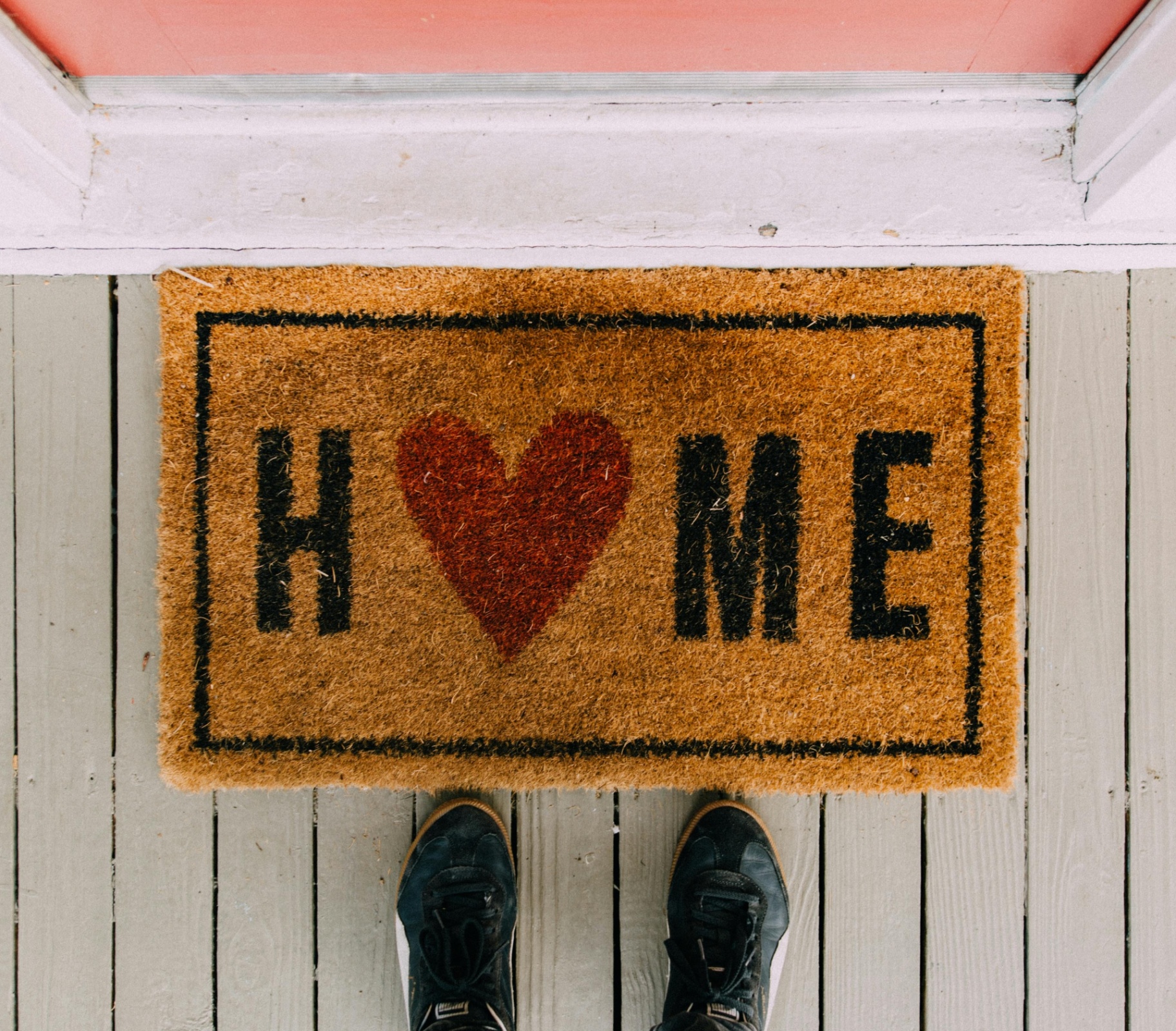 Welcoming home doormat